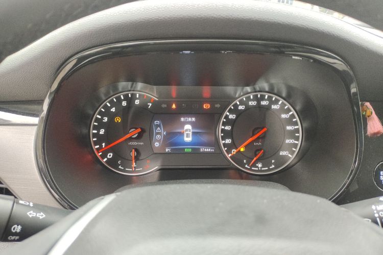 长安CS35PLUS 2022款 1.6L 手动豪华版局部细节14