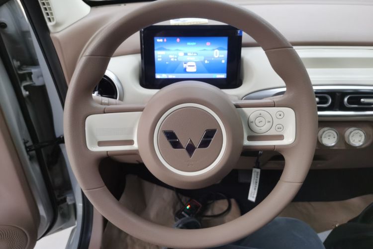 五菱汽车 宏光MINIEV 2025款 四门版 进阶款中控内饰13