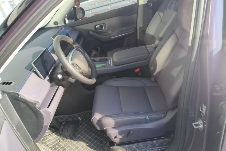 零跑汽车 零跑C10 2026款 605激光雷达版中控内饰19