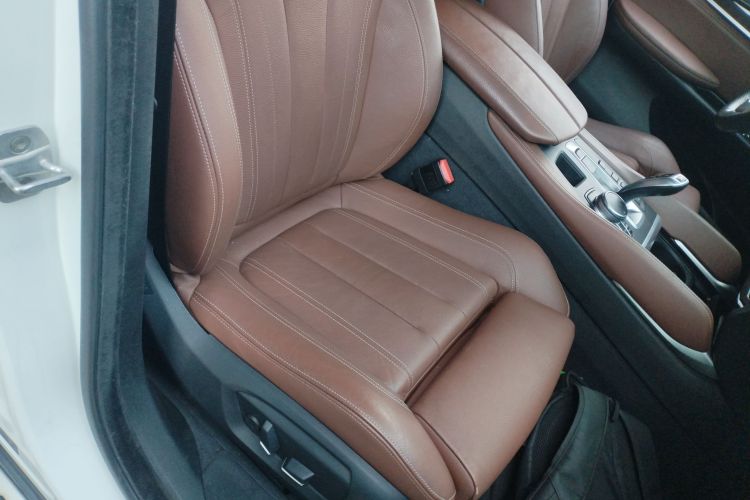 宝马X6 2017款 xDrive28i局部细节41