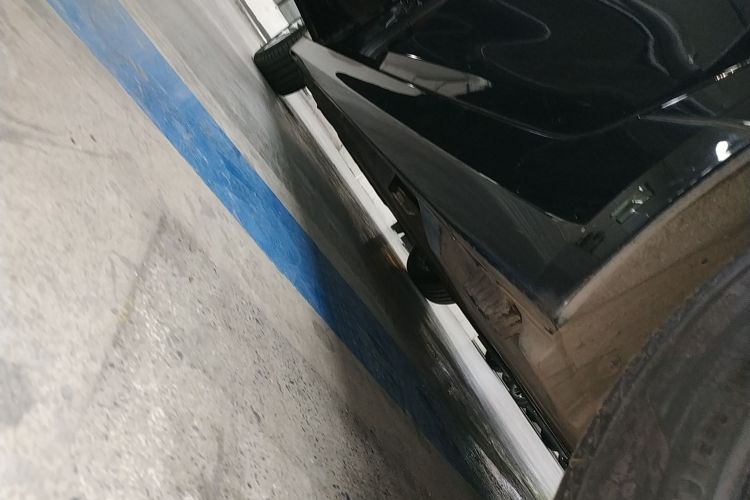 宝马5系新能源 2020款 里程升级版 530Le 豪华套装局部细节9002