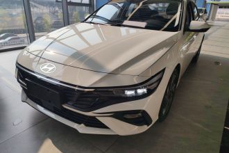 现代 伊兰特 2023款 1.5L CVT GLX精英版