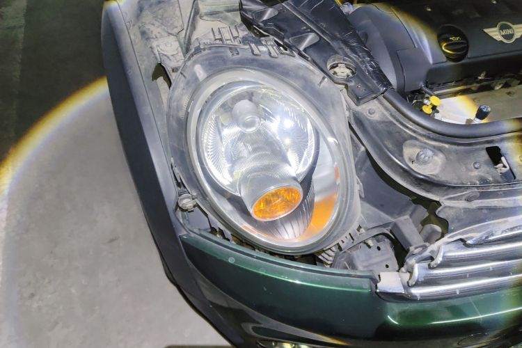 MINI Clubman 2011款 1.6L COOPER Fun车身外观8