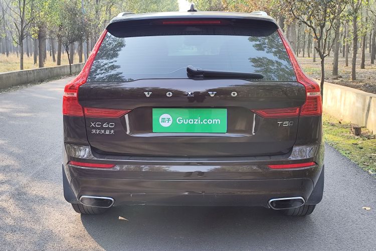 沃尔沃XC60 2019款 T5 四驱智远版 国VI车身外观6