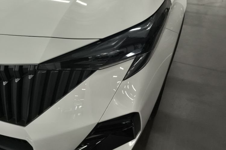 广汽传祺 传祺GS3 2023款 影速 270T 劲享版局部细节36