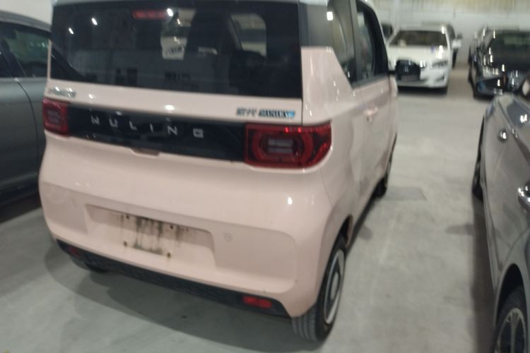 五菱汽车 宏光MINIEV 2022款 悦享款 磷酸铁锂车身外观7