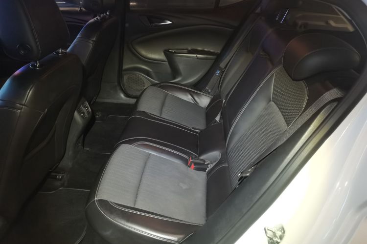 别克 威朗 2016款 两厢 15S 自动领先型中控内饰7004