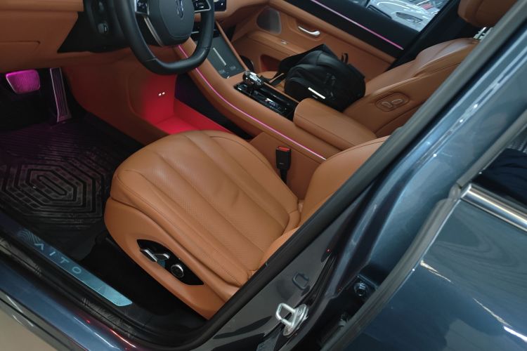 鸿蒙智行 问界M7 2024款 1.5T 智驾四驱Ultra版 6座局部细节19