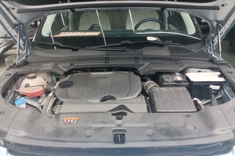 吉利汽车 吉利icon 2023款 1.5TD 巧克力醇巧版机舱底盘24