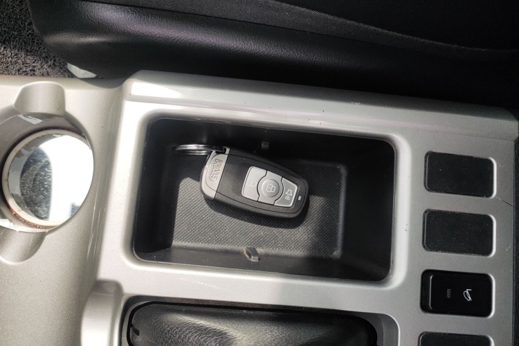 哈弗H6 2017款 经典版 1.5T 自动两驱都市型中控内饰11