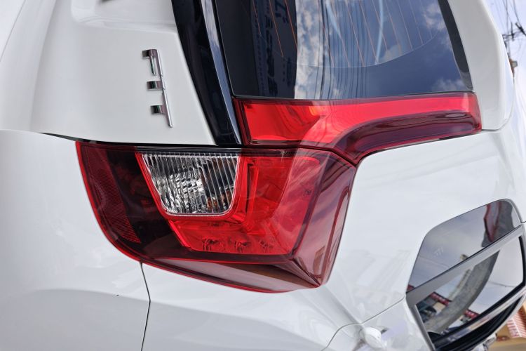 本田 飞度 2020款 1.5L CVT舒适版车身外观9