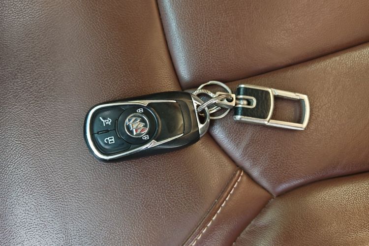 别克 昂科威 2020款 28T 四驱精英型中控内饰11