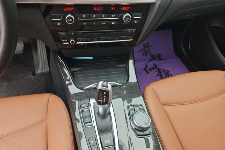 宝马X3(进口) 2014款 xDrive28i X设计套装中控内饰18