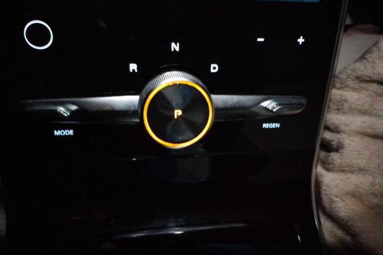 飞凡汽车 飞凡MARVEL R 2021款 后驱PRO版中控内饰18