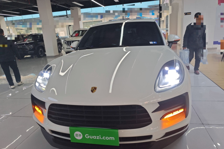 保时捷 2021款 Macan 2.0T车身外观2