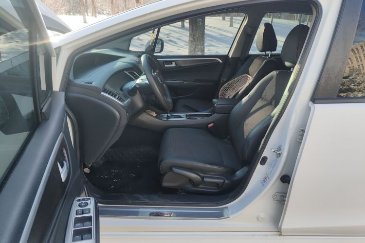 本田 杰德 2013款 1.8L 自动舒适版 5座中控内饰19