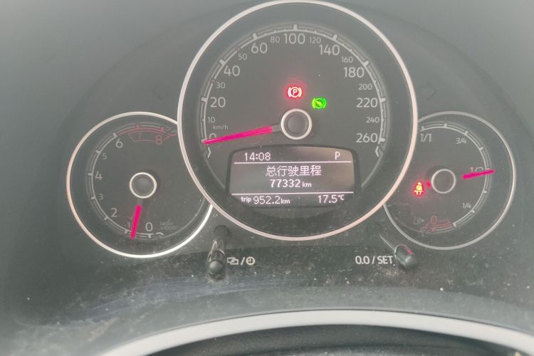 大众 甲壳虫 2019款 180TSI 珍藏版中控内饰15