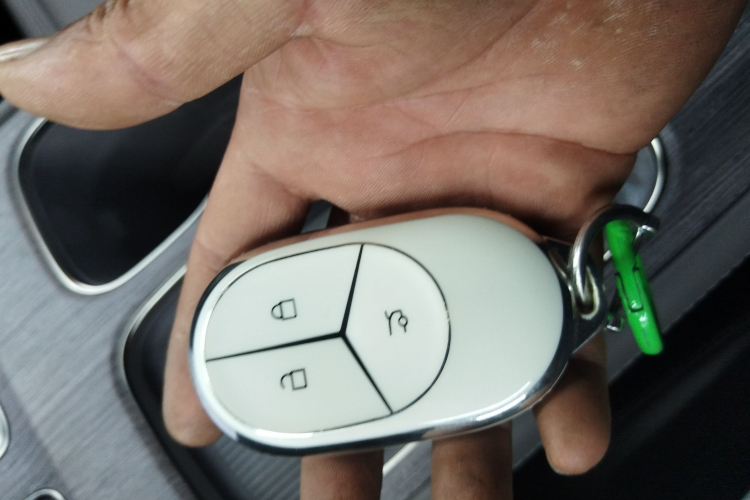 蔚来ES6 2024款 75kWh中控内饰11