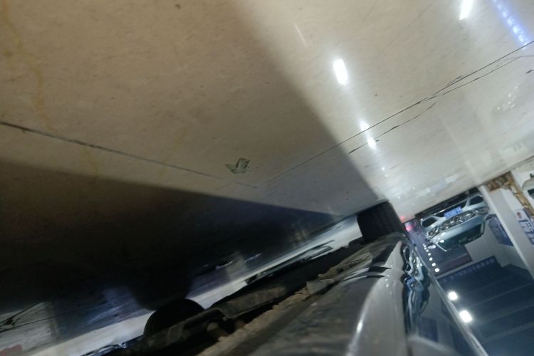 红旗H9 2020款 2.0T 智联旗畅版局部细节9002