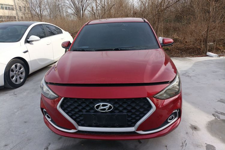 现代 悦动 2017款 1.6L 手动悦目版GL车身外观2