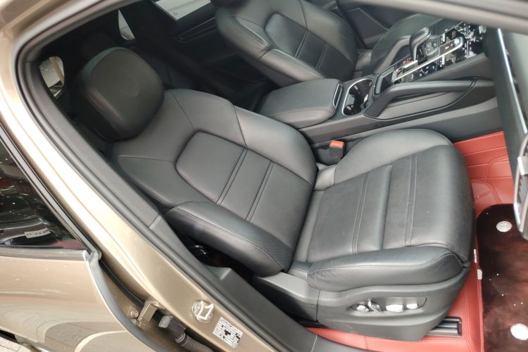 保时捷 Cayenne新能源 2019款 Cayenne E-Hybrid 2.0T局部细节41