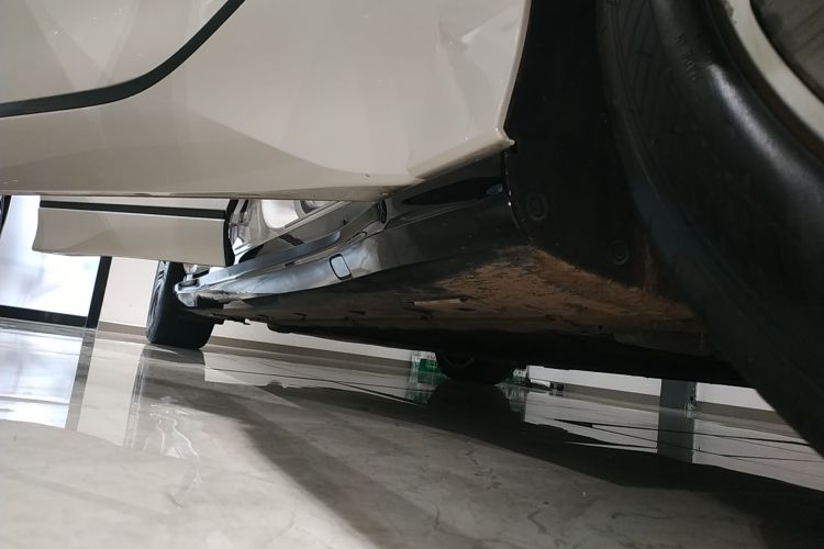 腾势Z9GT 2024款 1100四驱Max版局部细节9001