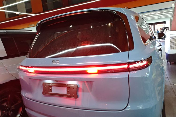 理想汽车 理想L9 2023款 Pro车身外观6