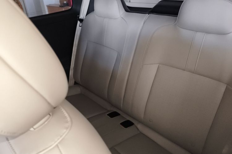 宝骏悦也 2023款 旗舰版中控内饰21