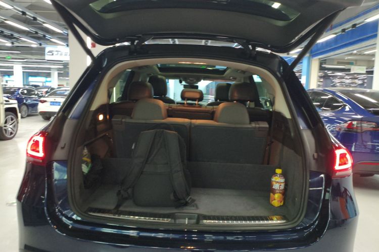 奔驰GLE 2020款 GLE 350 4MATIC 豪华型机舱底盘23