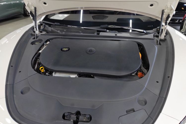 腾势Z9GT 2024款 1100四驱Ultra版局部细节24