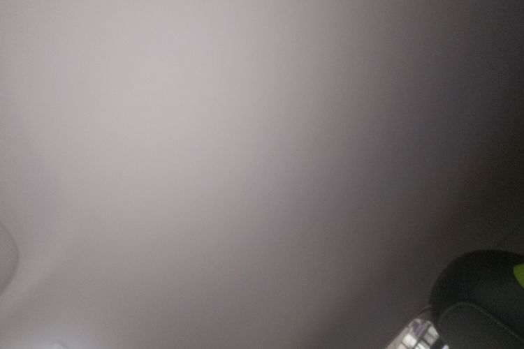 荣威 科莱威CLEVER 2021款 302km卓越版中控内饰22