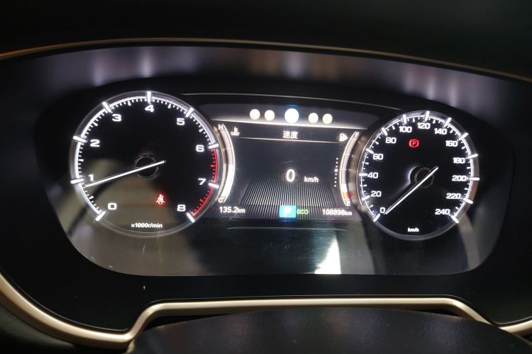 广汽传祺 传祺GS5 2019款 270T 自动尊享版中控内饰14