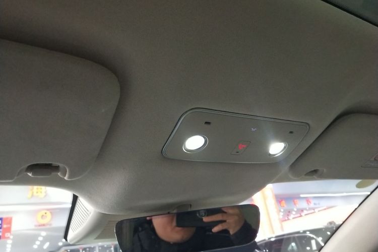 鸿蒙智行 智界R7 2025款 增程 251km Max中控内饰22