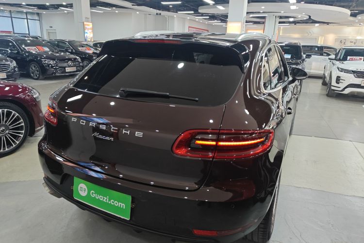 保时捷 2017款  Macan 2.0T车身外观7