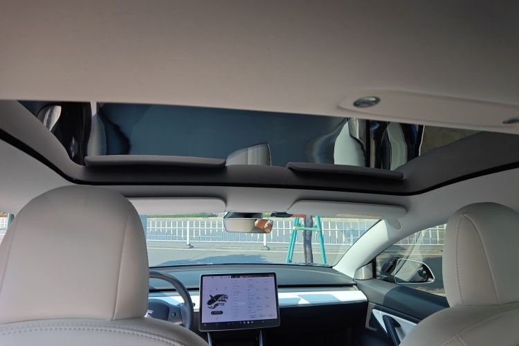 特斯拉 Model 3 2020款 改款 长续航后轮驱动版局部细节22