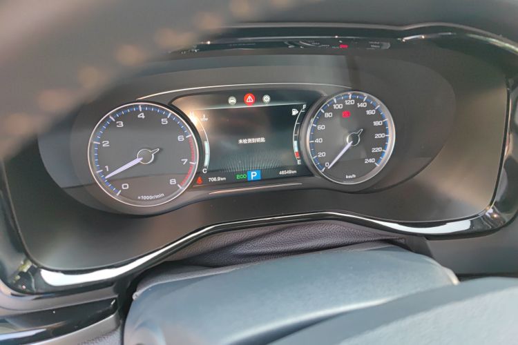 广汽传祺 传祺M8 2020款 领航款 390T 尊享版中控内饰14