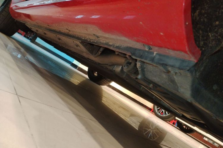 鸿蒙智行 问界M5 2024款 增程 Max RS 四驱高阶智驾版局部细节9001