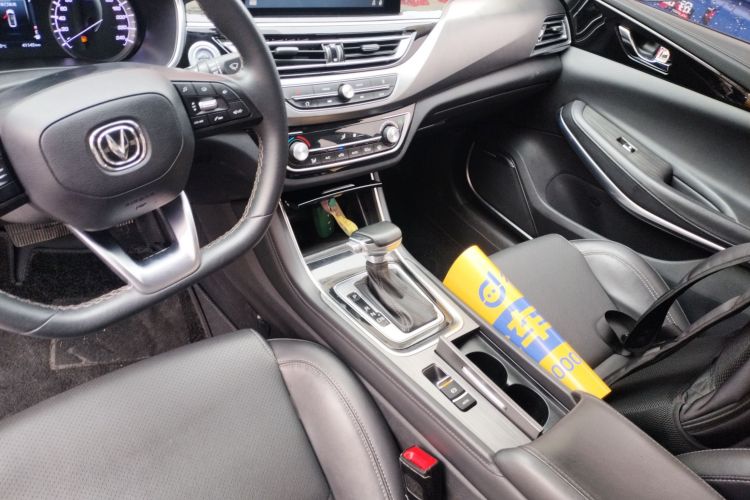 长安 锐程CC 2021款 蓝鲸版 1.5T DCT豪华型局部细节18