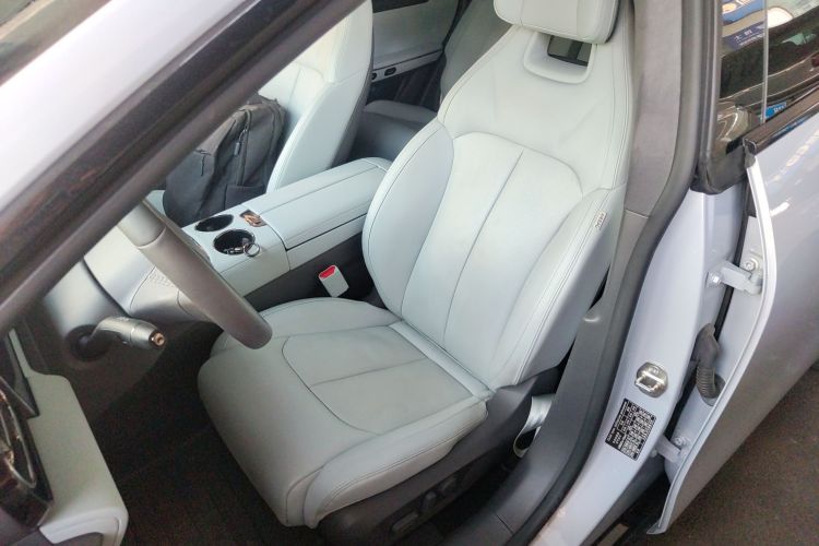 零跑汽车 零跑C01 2022款 四驱双电机高性能版局部细节19