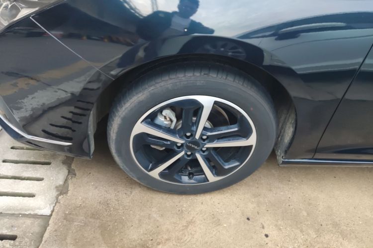 东风风神 奕炫MAX 2024款 1.5T 豪华版车身外观6007