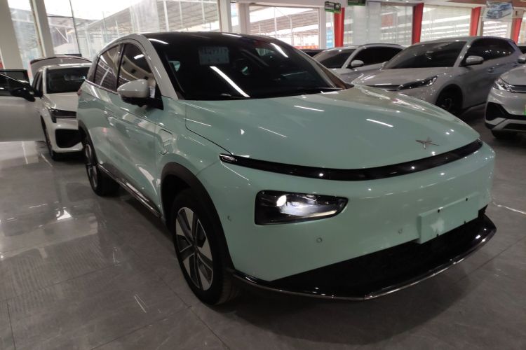 小鹏G3 2021款 G3i 460N车身外观3