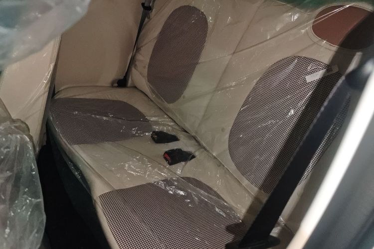 奔腾小马 2026款 222km 炫彩马中控内饰21