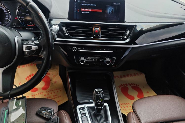 宝马1系 2021款 120i M运动曜夜版中控内饰16