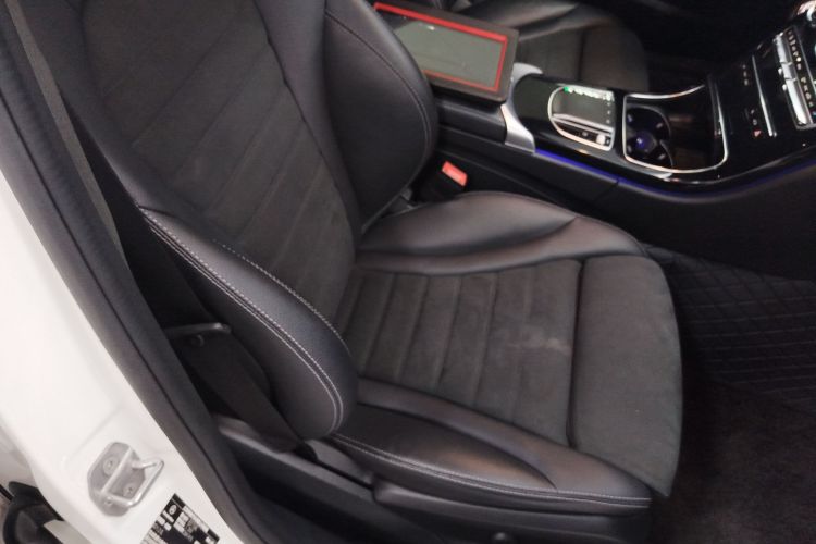 奔驰C级 2021款 C 260 星耀臻藏版局部细节41