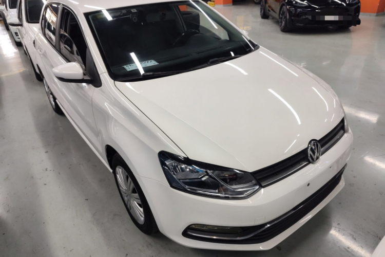 大众 Polo 2016款 1.6L 自动舒适型车身外观3