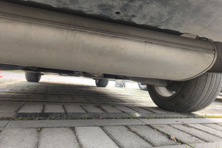 宝马X4 2014款 xDrive20i X设计套装局部细节9009