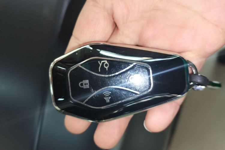 ARCFOX极狐 极狐 阿尔法S(ARCFOX αS) 2022款 HI版 高阶版中控内饰11