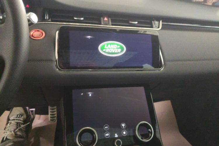 路虎 揽胜极光 2020款 249PS R-DYNAMIC SE 运动科技版中控内饰16