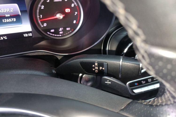 奔驰C级 2017款 改款 C 200 L 运动版中控内饰18