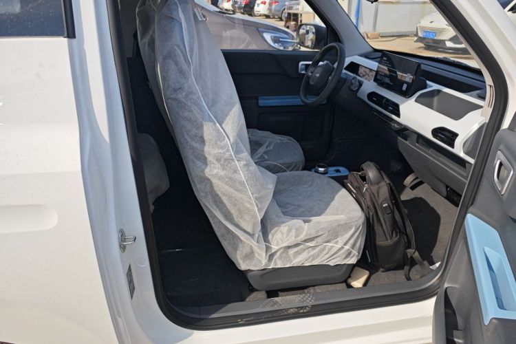 吉利银河 2024款 熊猫mini 200km 耐力熊局部细节41